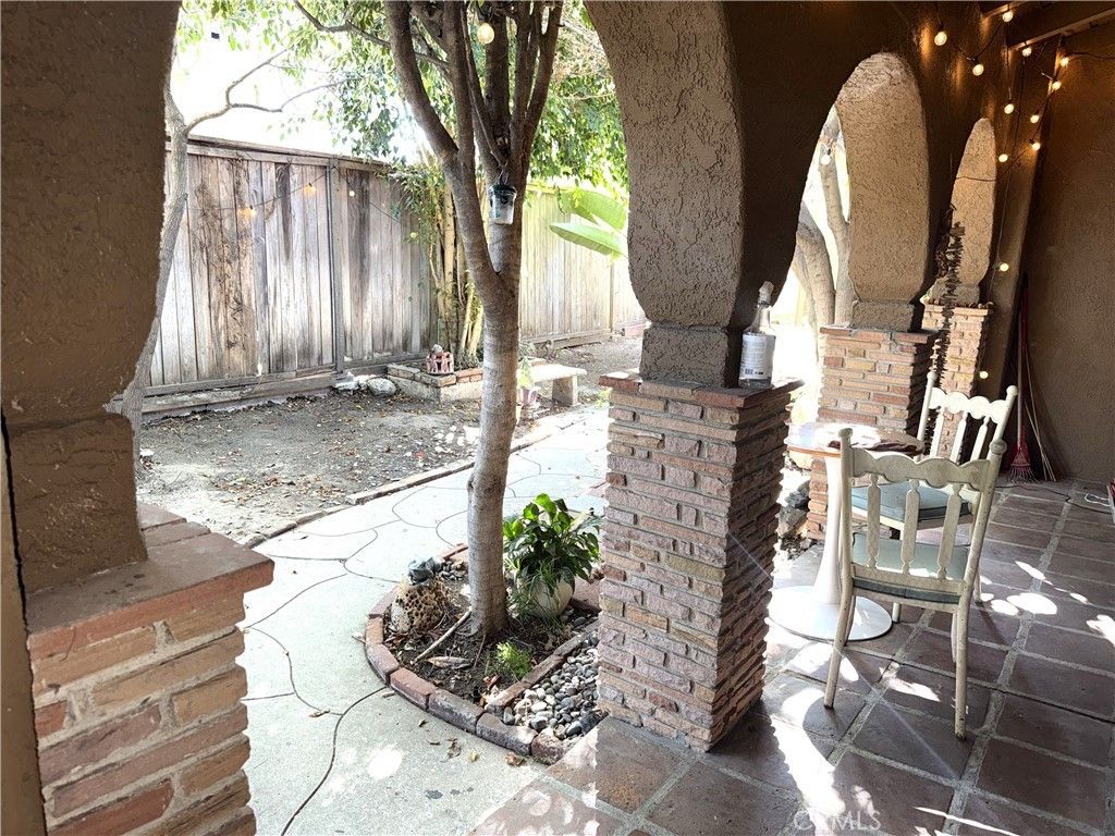 517 Roswell Avenue, Long Beach
