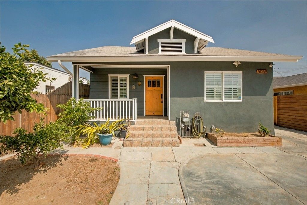 1649 E 43rd, Los Angeles