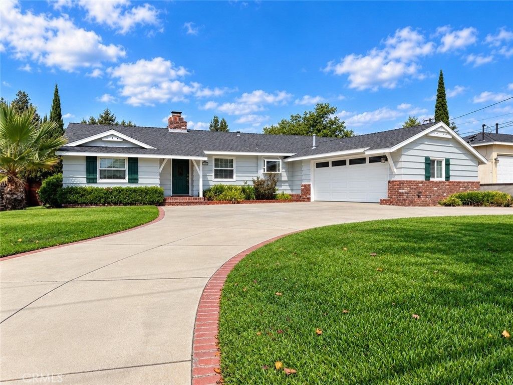 719 E Bennett Avenue, Glendora