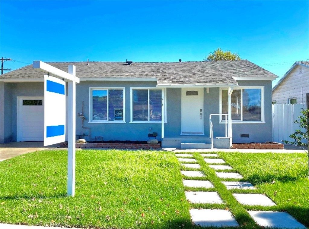 7512 Balboa Boulevard, Van Nuys