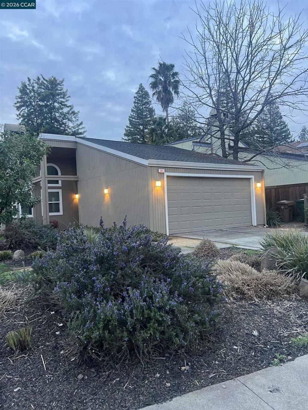 343 Flaming Oak Dr, Pleasant Hill