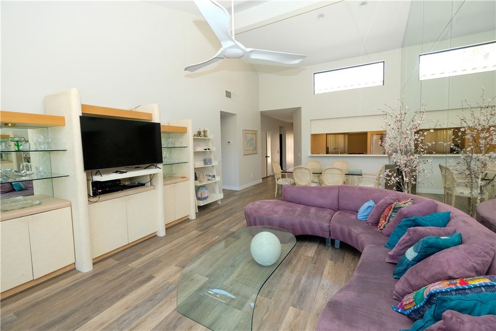 38613 Wisteria Drive, Palm Desert