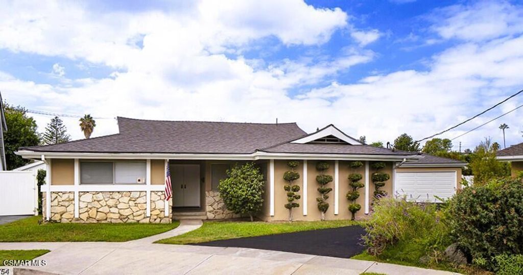 12754 Addison Street, Valley Village