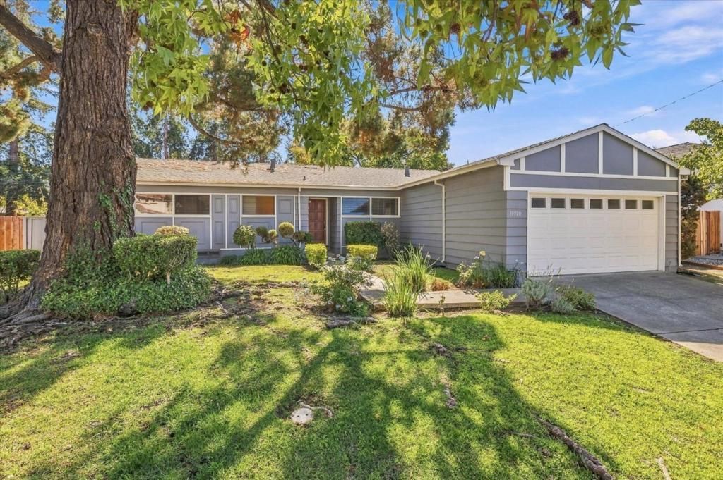 19960 Pear Tree Lane, Cupertino