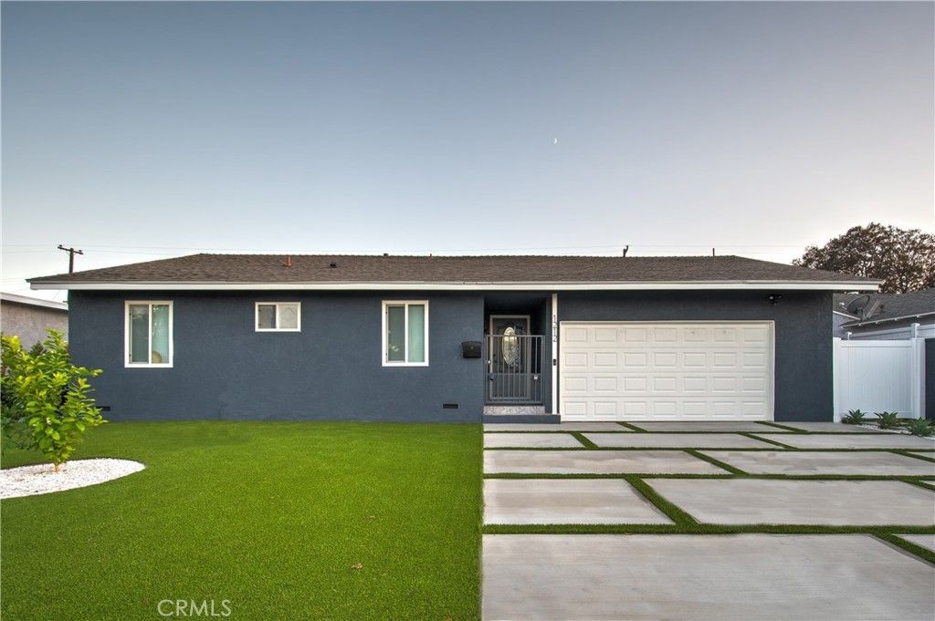 1212 W Woodcrest Avenue, Fullerton