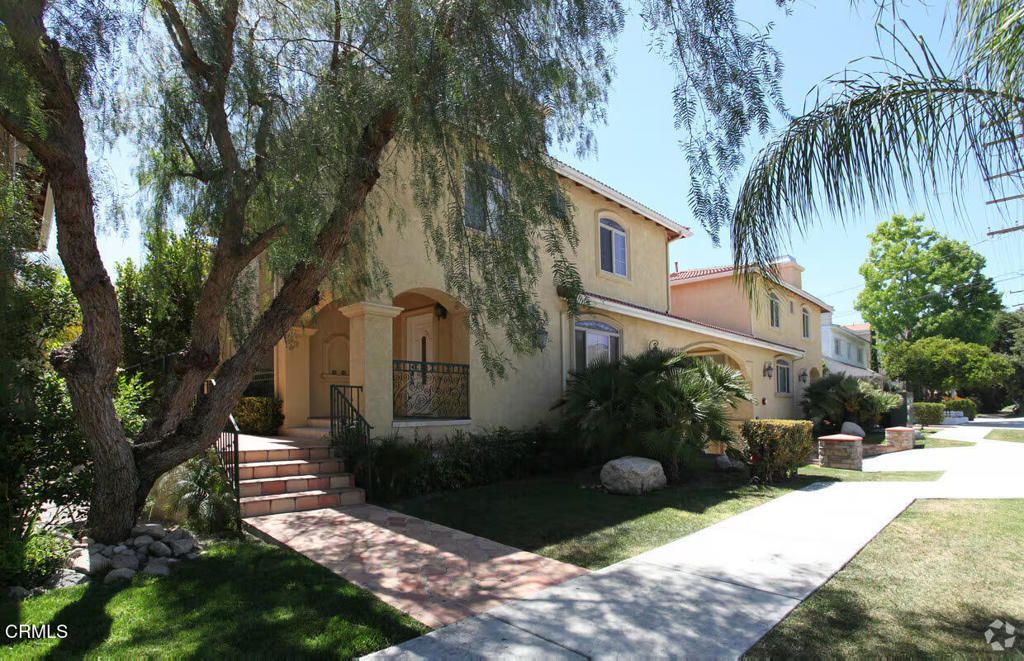 2512 Montrose Avenue # 9, Montrose