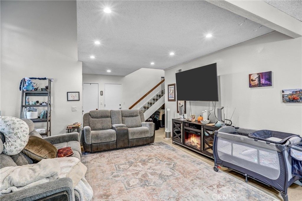 2015 Chaparral, West Covina