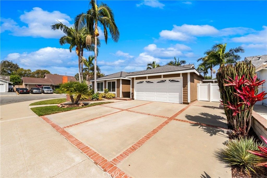 17042 Friml Lane, Huntington Beach
