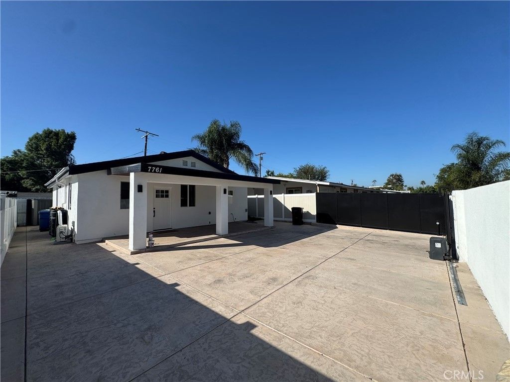 7761 Aura, Reseda