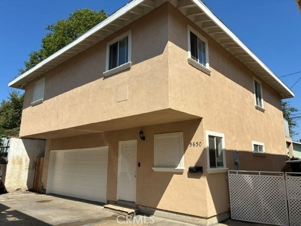 5630 Lime Avenue, Long Beach