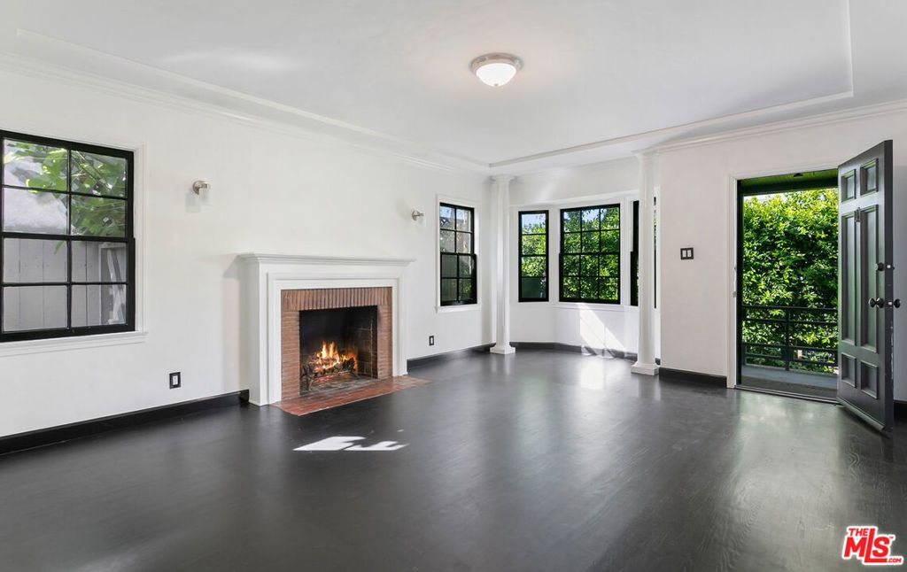508 N San Vicente Boulevard, West Hollywood