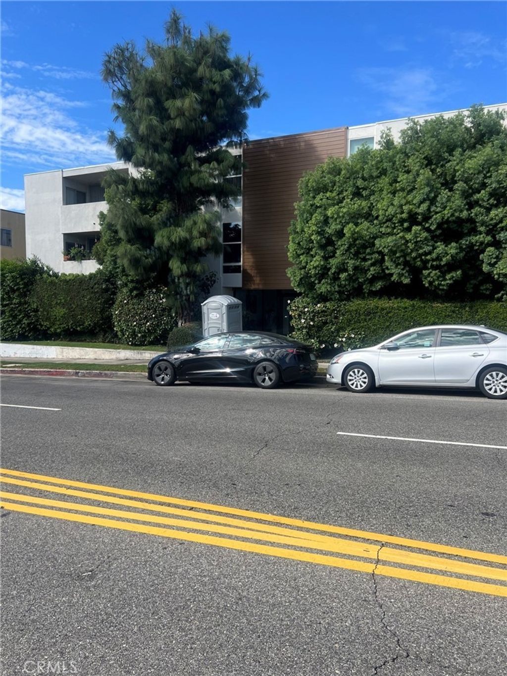 6251 Coldwater Canyon, North Hollywood