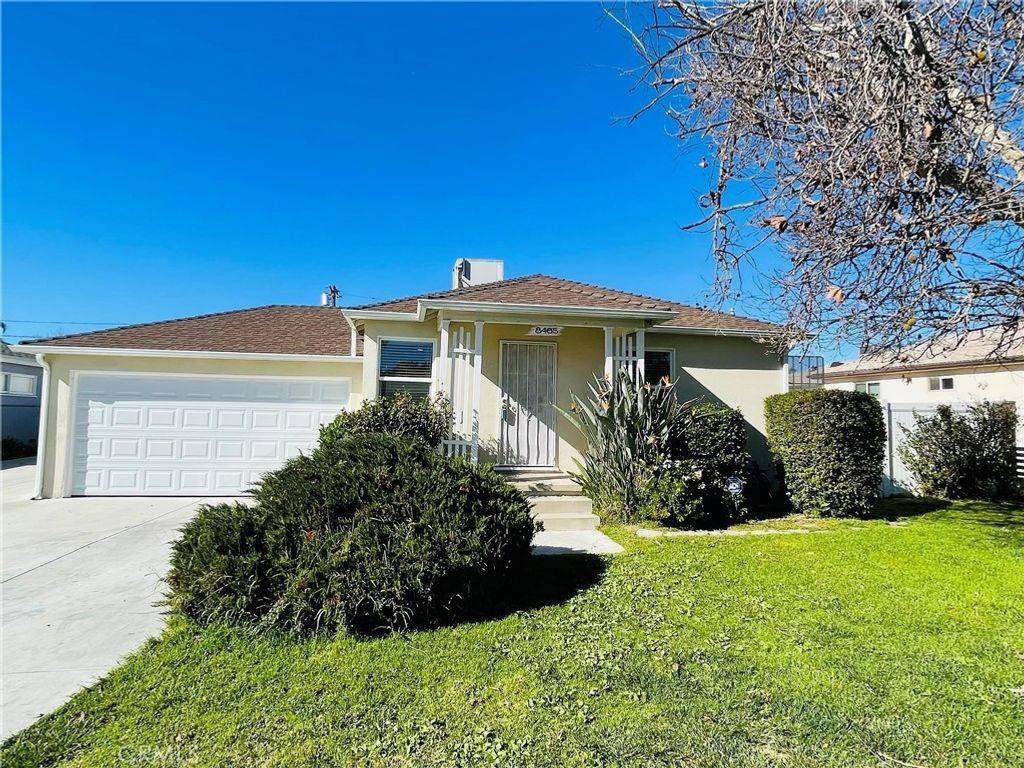 8465 Quartz Avenue, Winnetka