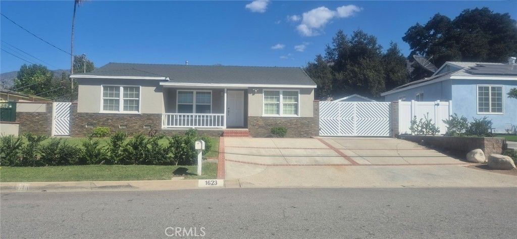 1623 3rd Street # A, Duarte
