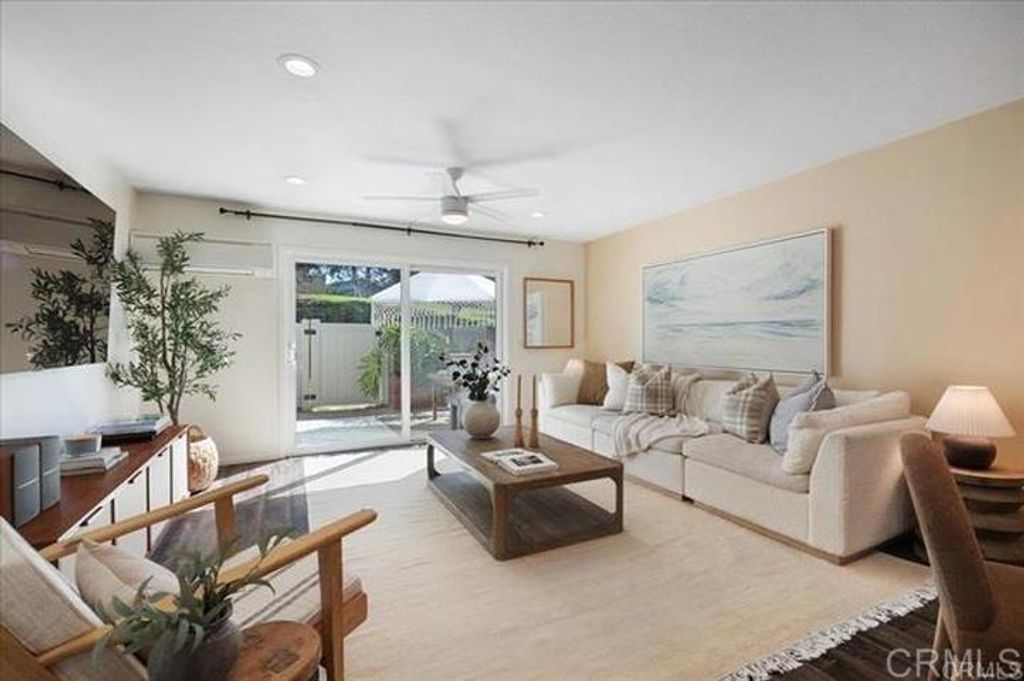 328 Winsome Place, Encinitas