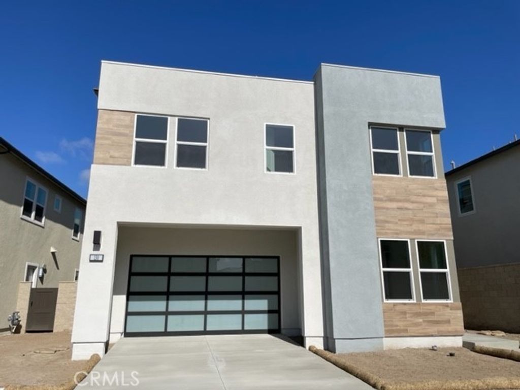 130 Sierra Madre, Lake Forest
