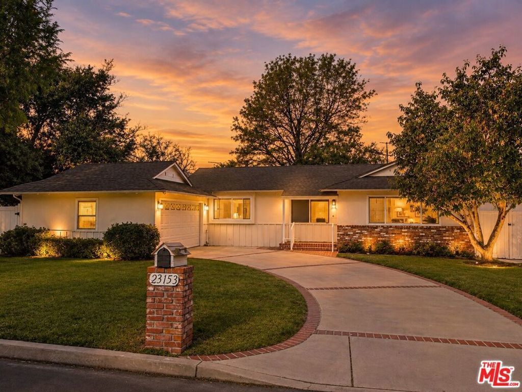 23153 Gonzales Drive, Woodland Hills