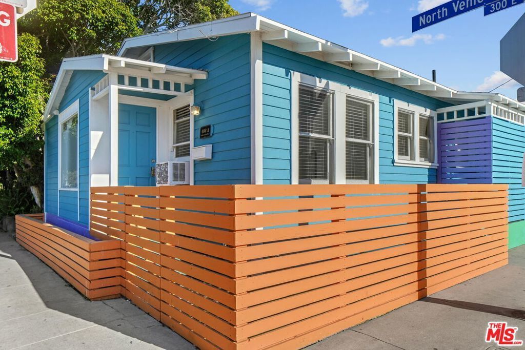 402 N Venice Boulevard # A, Venice