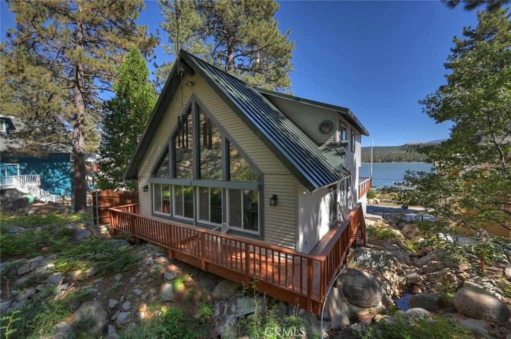38596 N Shore, Fawnskin