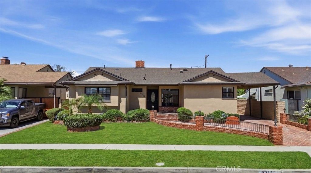 6313 Melvin, Tarzana