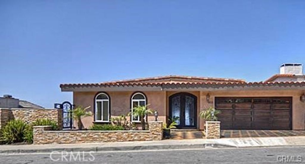 621 Loretta Drive, Laguna Beach