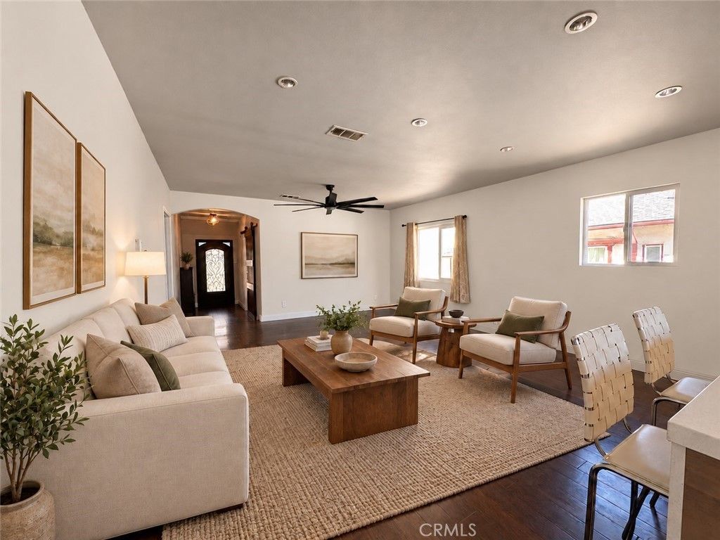1652 La Golondrina Avenue, Alhambra