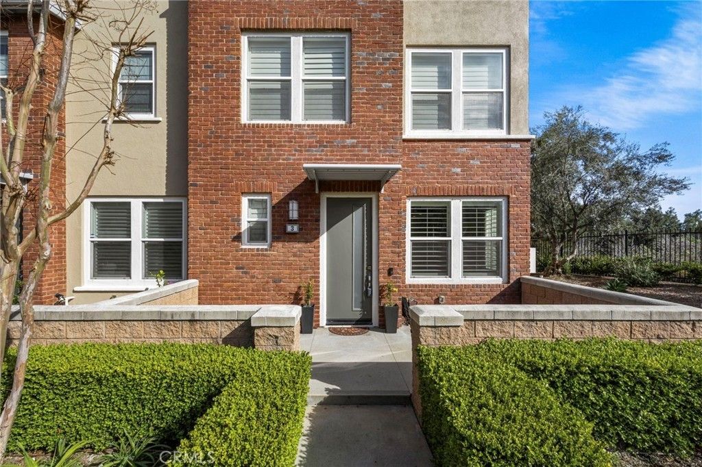 3 Compass Court, Aliso Viejo