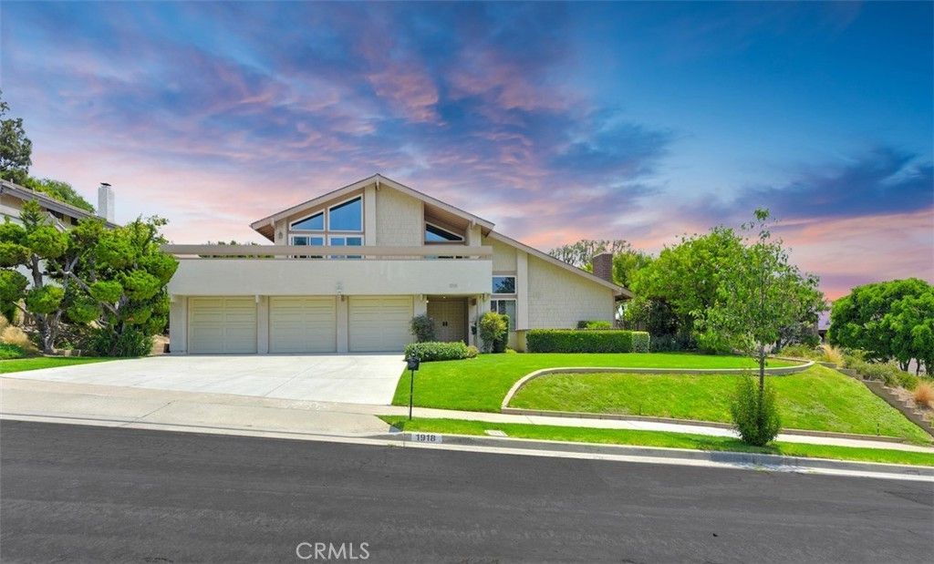 1918 Dana Place, Fullerton