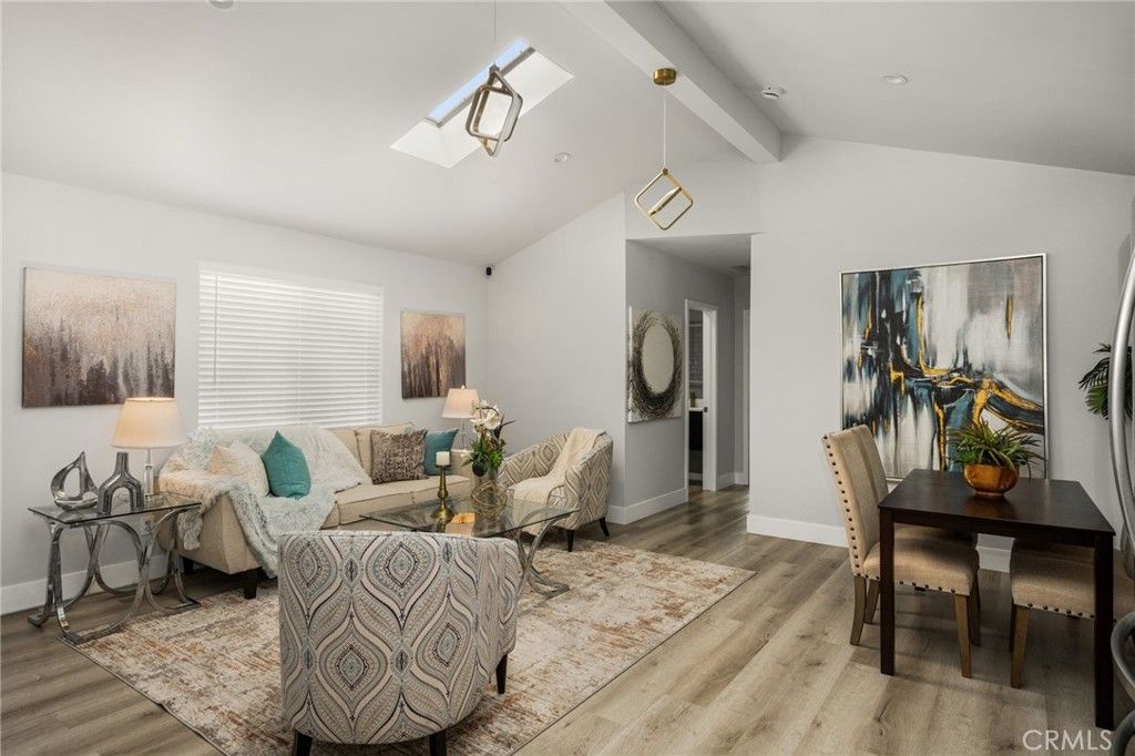 5157 Inglewood, Los Angeles