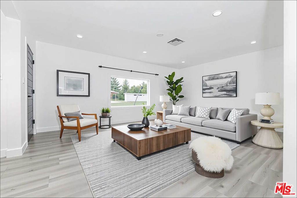 22717 Hatteras Street, Woodland Hills