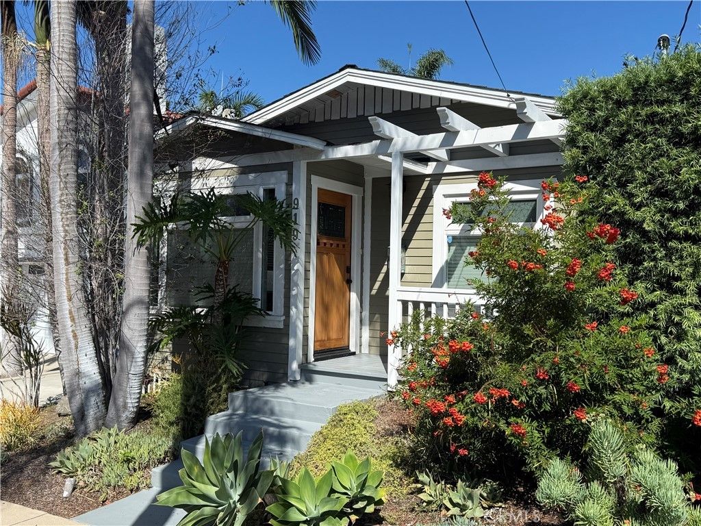 919 Emerald Street, Redondo Beach