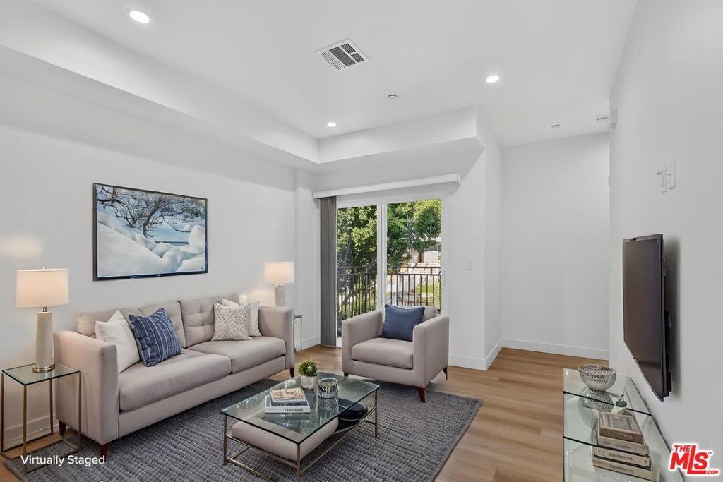 1424 Pleasant Avenue, Los Angeles