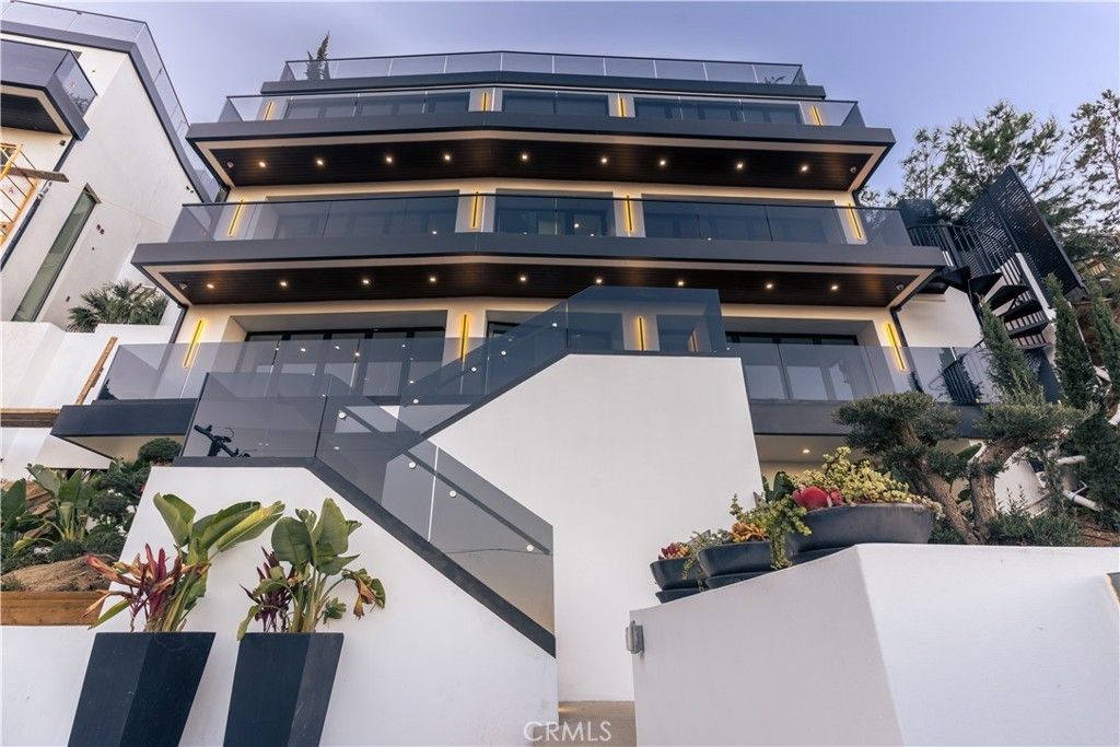 8148 1/2 Gould Avenue, Hollywood Hills