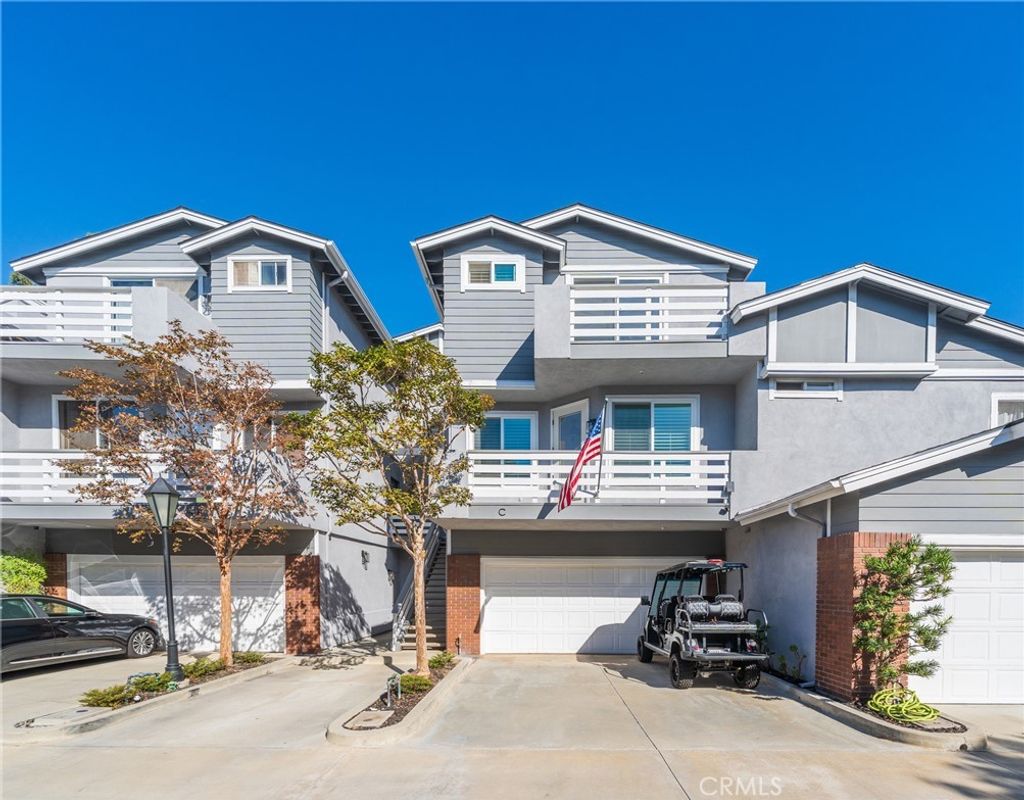 19162 Holly, Huntington Beach