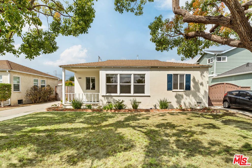 7869 Croydon Avenue, Los Angeles