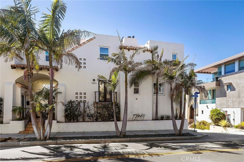 3603 Manhattan, Manhattan Beach