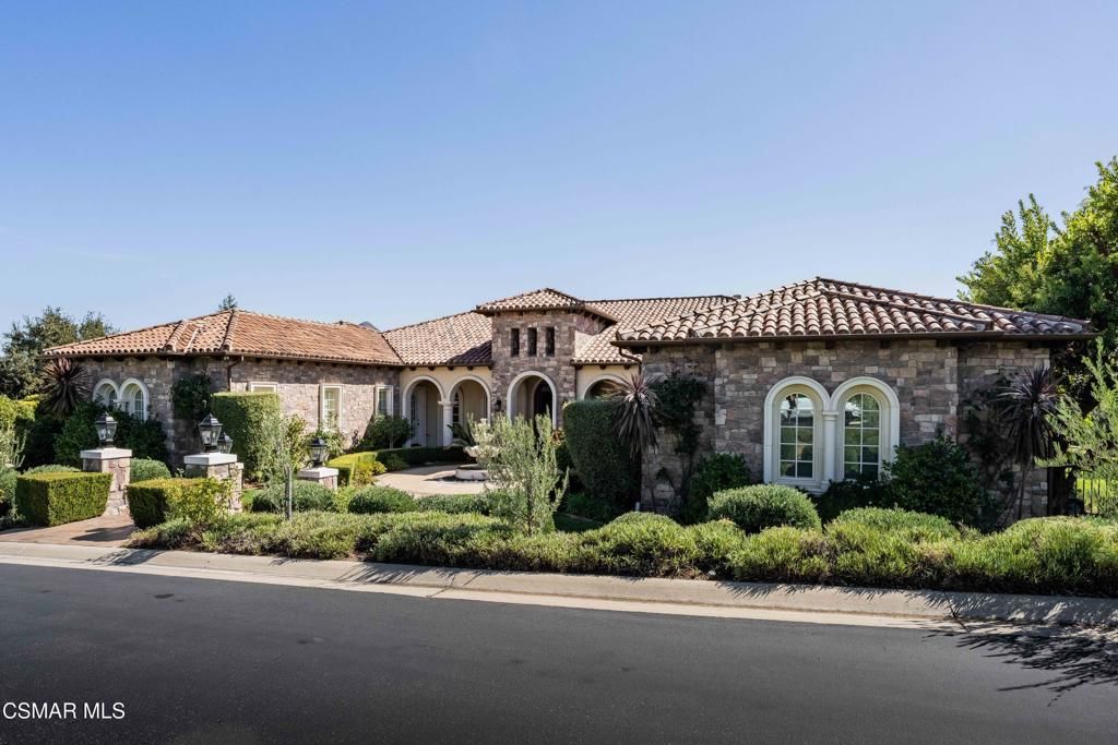 98 Queens Garden Drive, Thousand Oaks