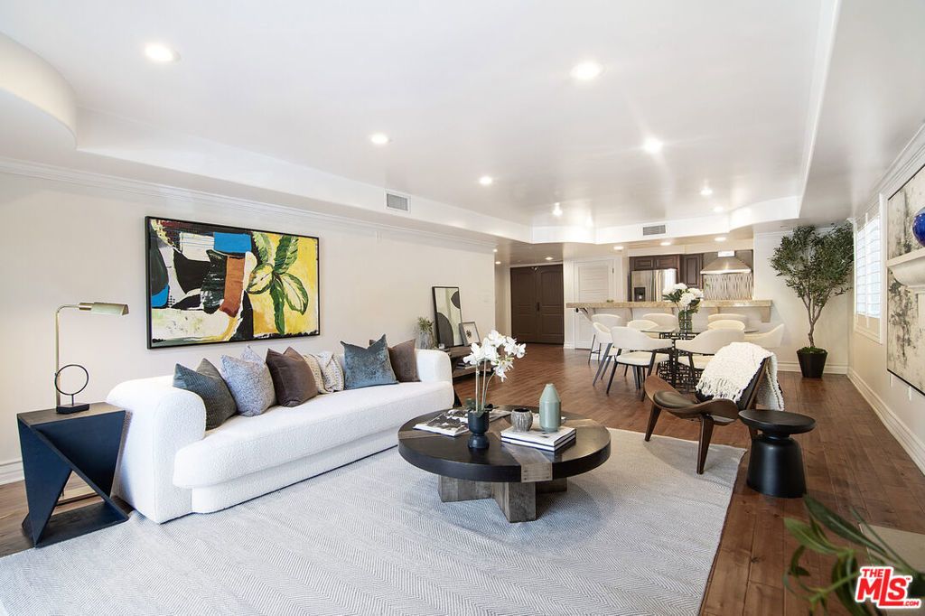 10390 La Grange Avenue # 102, Los Angeles