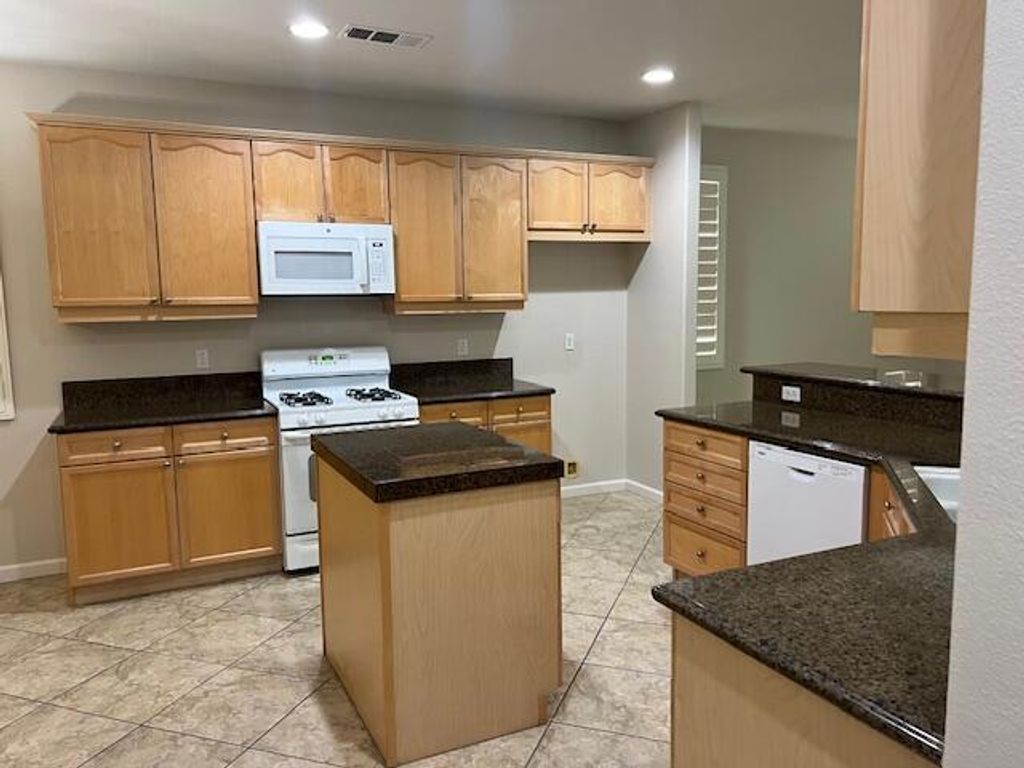 82560 Tivoli Court, Indio