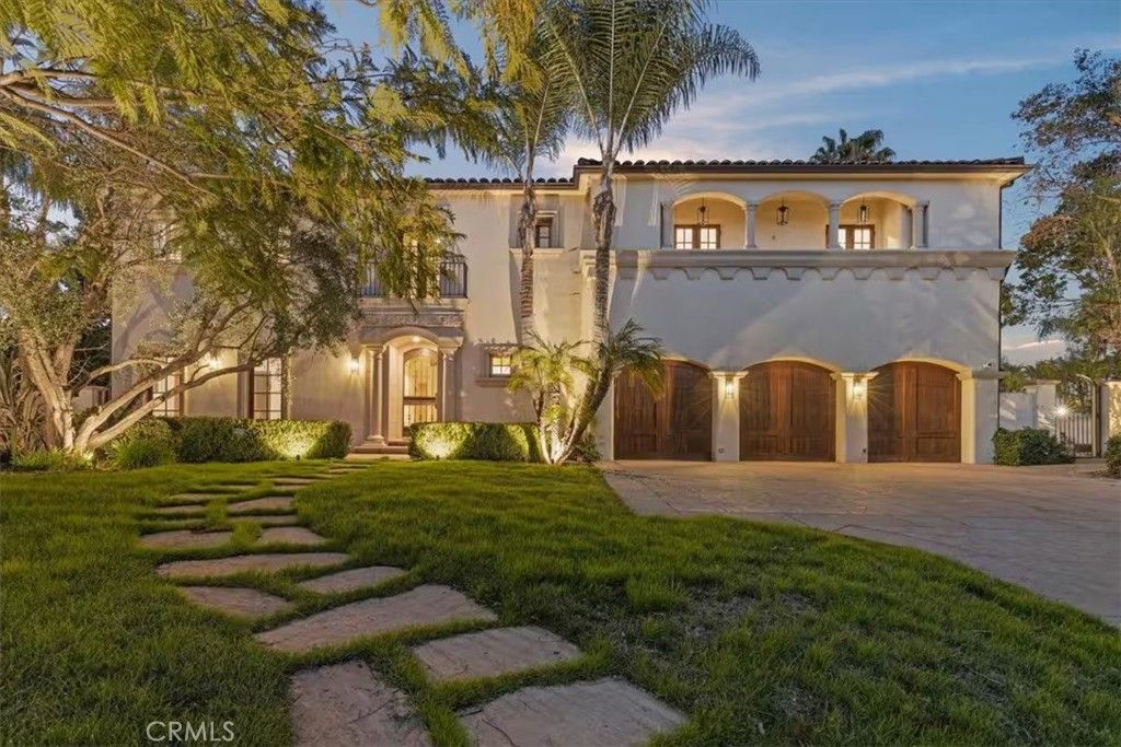 5010 Serena, Tarzana