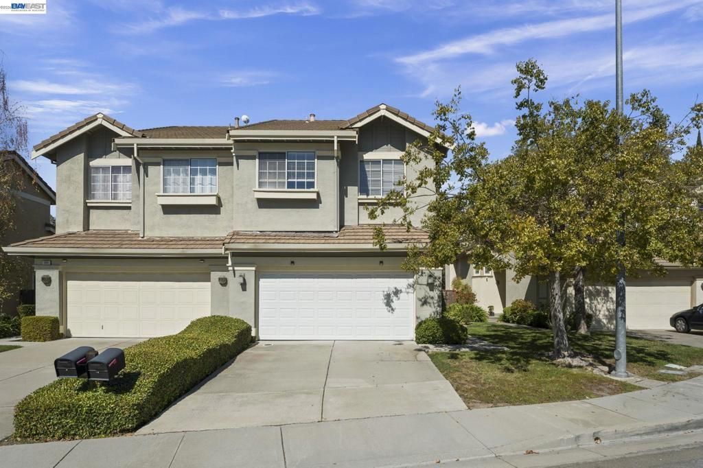 212 Rabbit Ct, Fremont