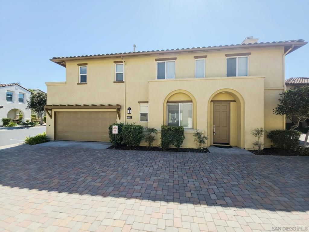 17008 New Rochelle, San Diego