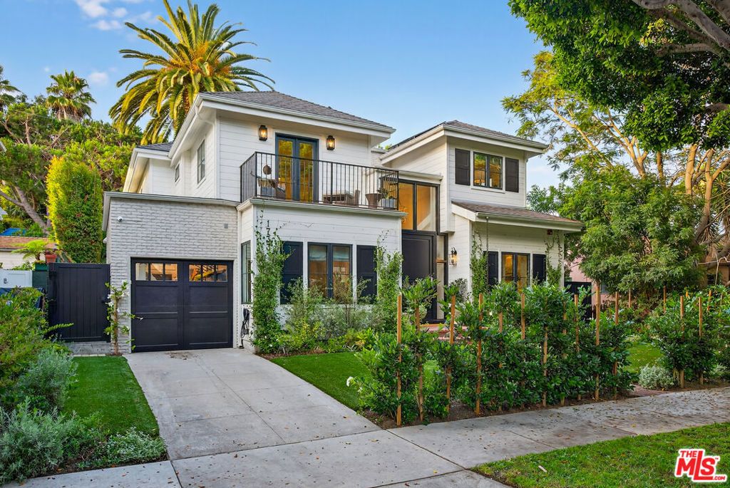 1733 Robson Avenue, Santa Monica