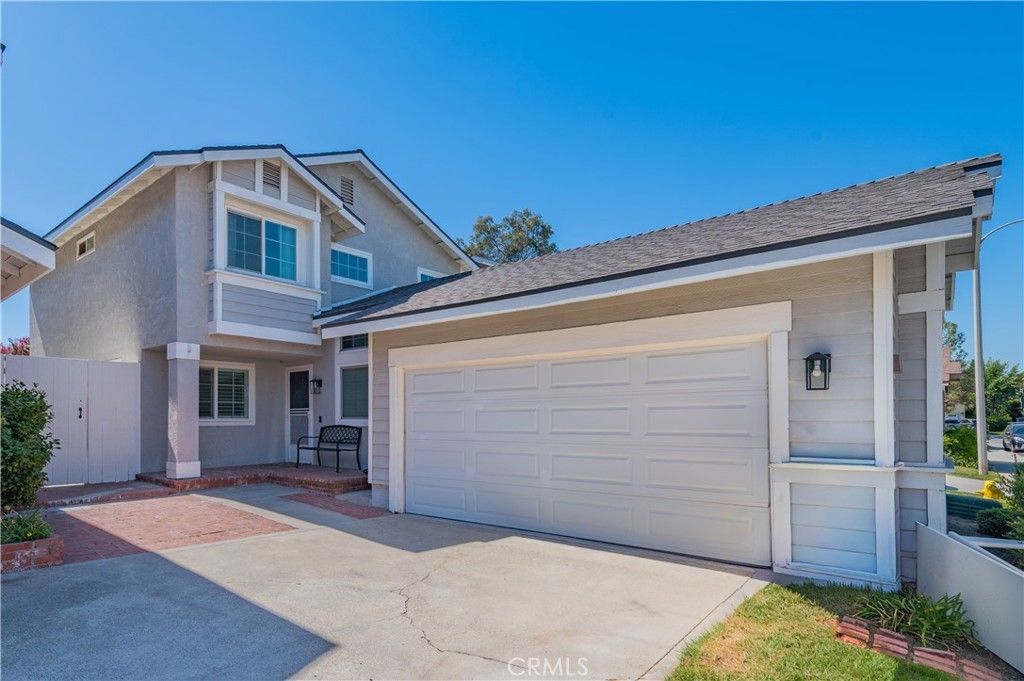 56 Bridgeport, Irvine
