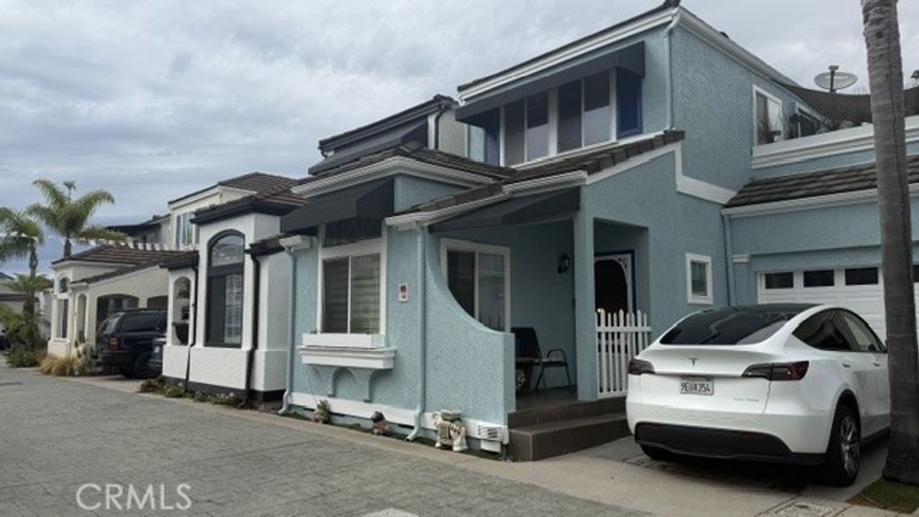 30 Lido Park Drive # 30, Newport Beach