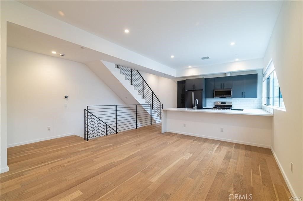 3726 Vinton # 1/2, Los Angeles
