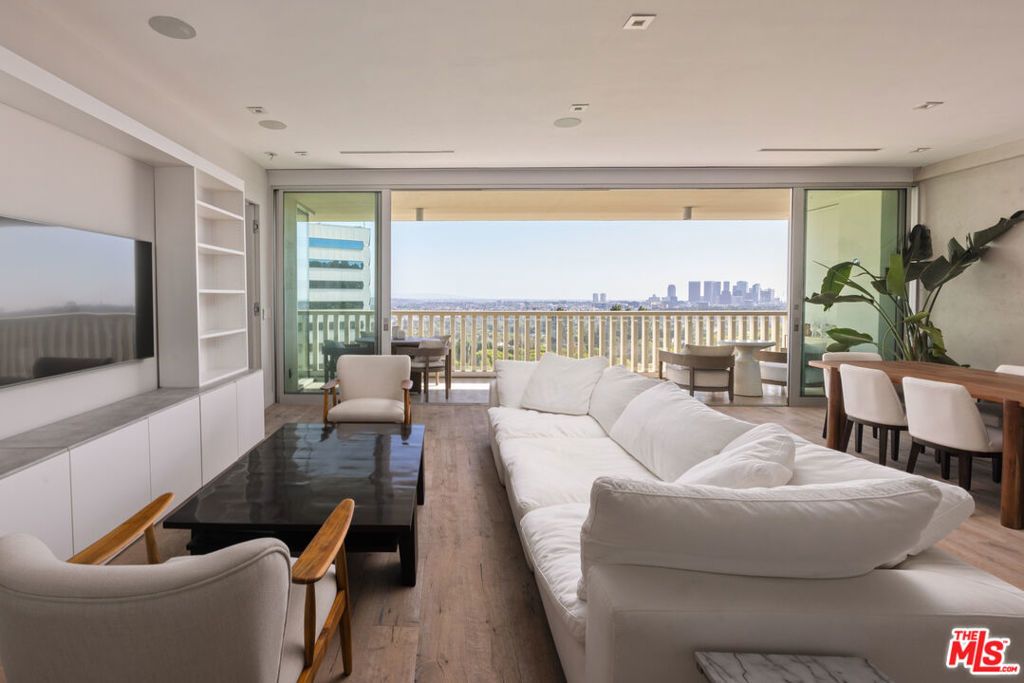 9255 Doheny Road # 704, West Hollywood