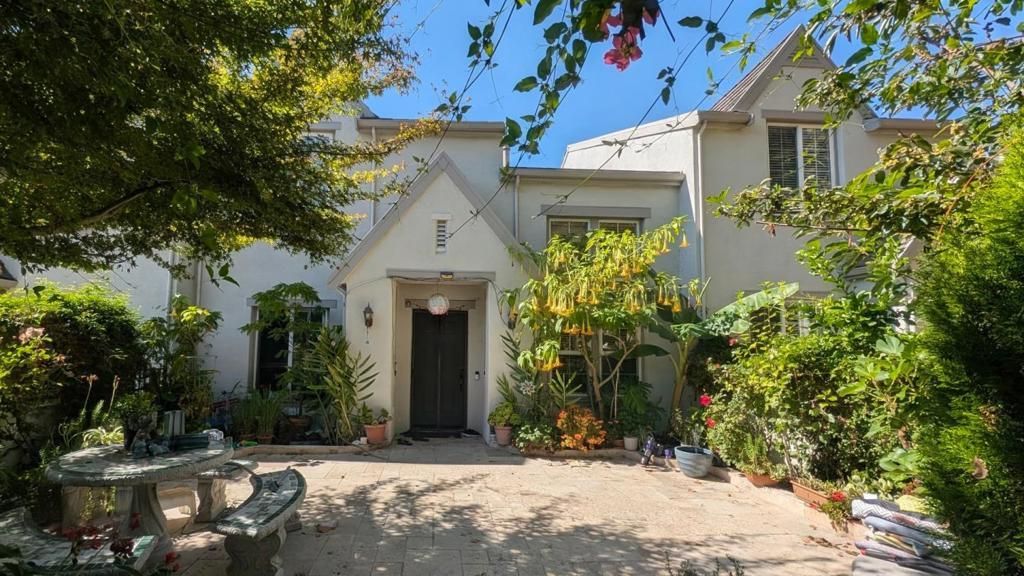4292 Delacroix Court, San Jose