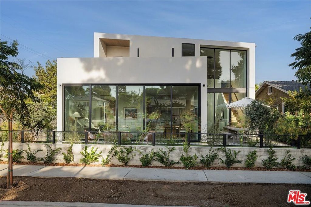 3404 Caroline Avenue, Culver City