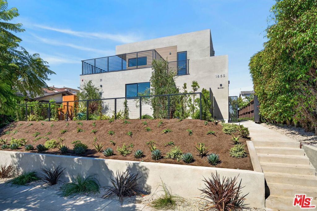 1853 12th Street # C, Santa Monica